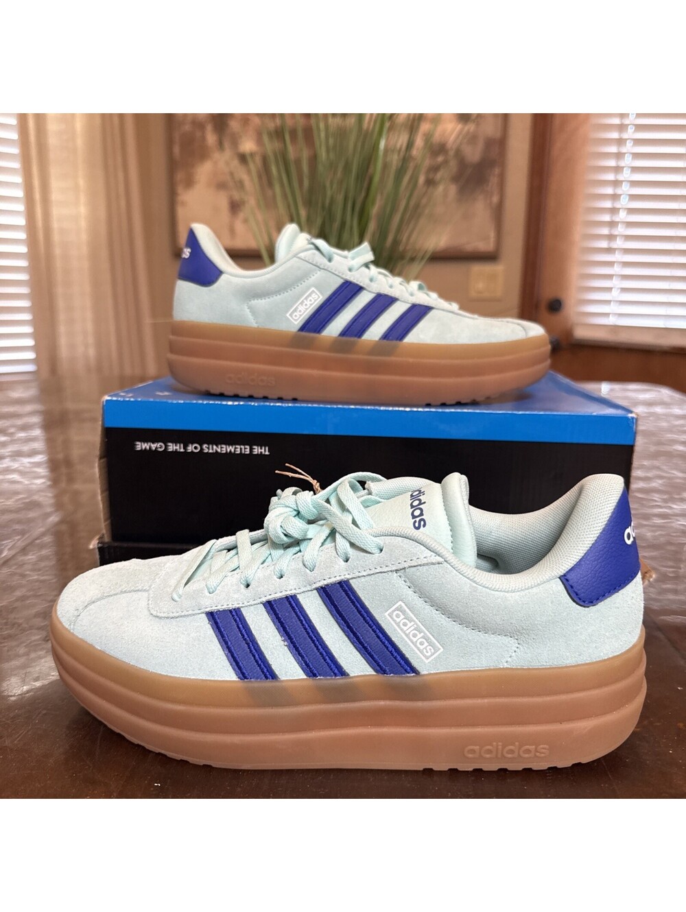adidas Vl Court Bold  Womens Blue Sneakers Casual Shoes JR3135-A Sz 9.5
